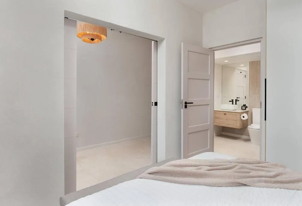 Steps To Beach Cozy Porters 3 Bed Townhome 圣詹姆斯 别墅