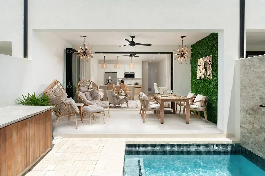 Steps To Beach Cozy Porters 3 Bed Townhome 圣詹姆斯